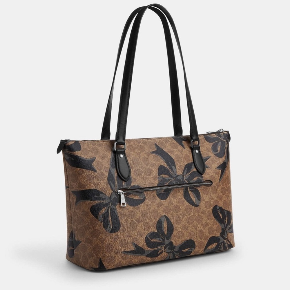 NWT Coach Gallery Tote Bag In Signature Canvas With Bow Print CZ174 - Picture 10 of 12